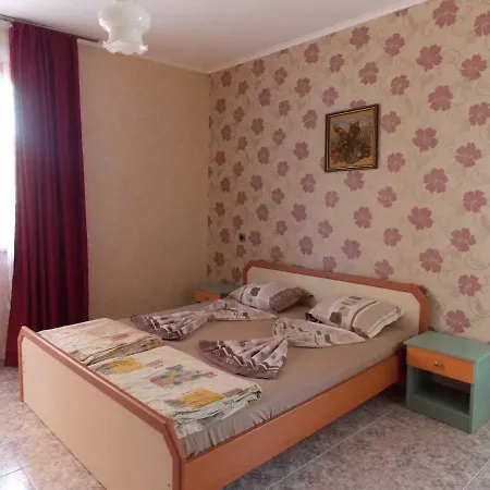 Сияна Pensionat *